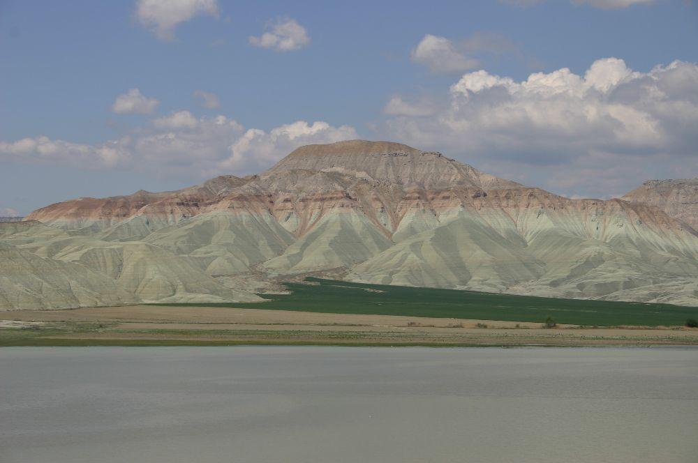 Gölün en kuzey ucunda ise benim en sevdiğim ve