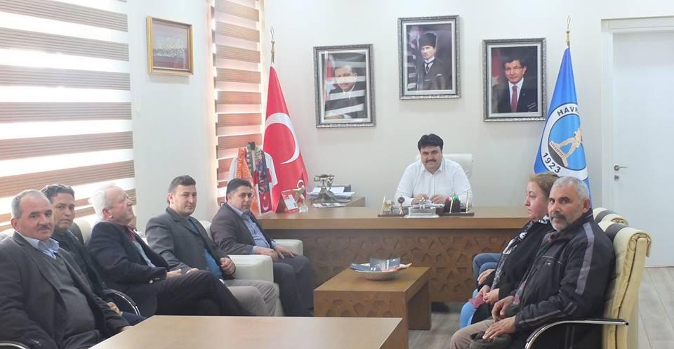 diledi.başkan Naci Savaş Havran için birlikte hareket etmemiz önemli Belediye Başkanı Emin Ersoy'a çalışmalarında kolaylıklar dilerim dedi.
