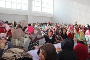 HANIMLARLA BULUŞTU Sivaslı hanımlar Büyük Birlik Partisi Hanımlar Komisyonu tarafından organize edilen Birlik Çayı nda buluştu.