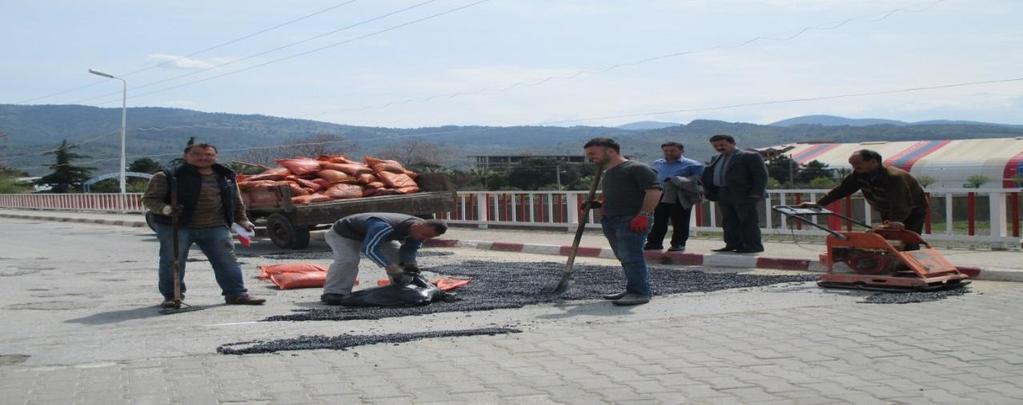 6- İlçemiz Temaşalık,Sakarya,Kalabak,Cumhuriyet Caddelerimizin aşırı yağışlar