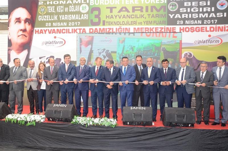 3. Tarım ve Hayvancılık Fuarı göz doldurdu Teke Yöresi 3. Tarım ve Hayvancılık Fuarı, 27-30 Nisan tarihleri arasında kapılarını ziyaretçilere açtı.