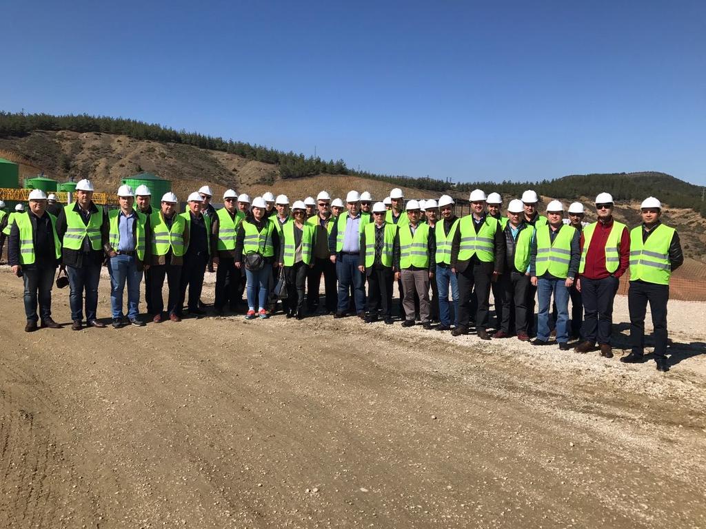 tarihlerinde HEXAFERM in misafiri oldu, yönetim ile birlikte tesisleri ziyaret etti, faaliyetler hakkında bilgi aldı. (sf.