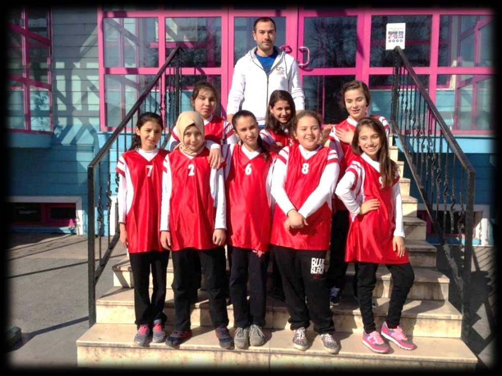 3-A sınıfımızda düzenlenen Türk mangalası turnuvasında dereceye giren öğrencilerimiz 1.