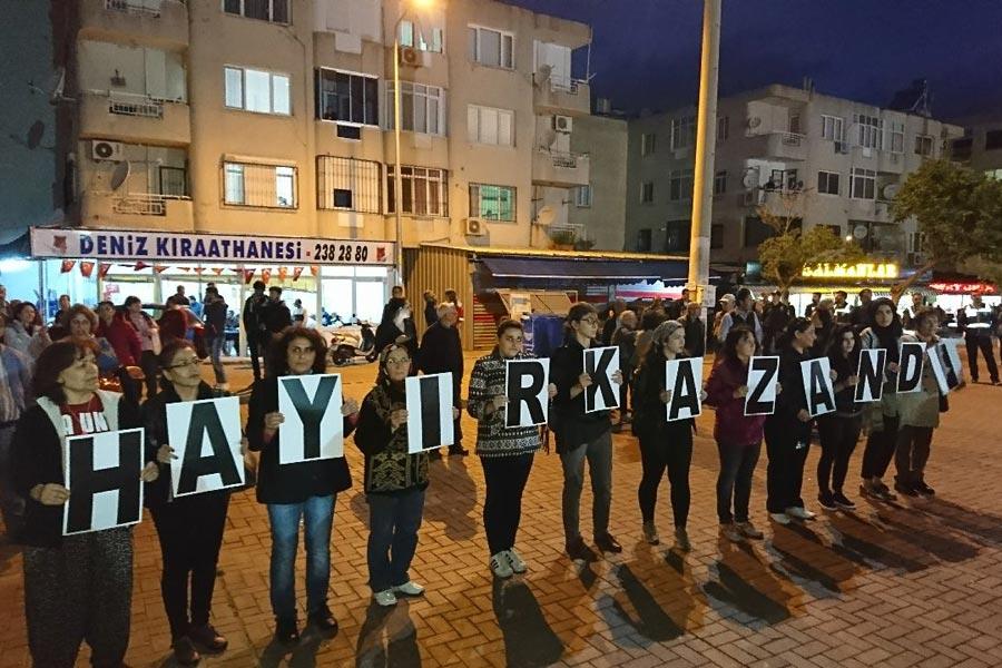 sözlerimi tekrar ediyorum: Sessiz kalmayın. İnsan olarak biraz daha hassasiyetle yaklaşın. Görün, duyun ve artık bize el verin. Yazık; insanlar ölmesin, çocuklar ölmesin, anneler ağlamasın... dedi.