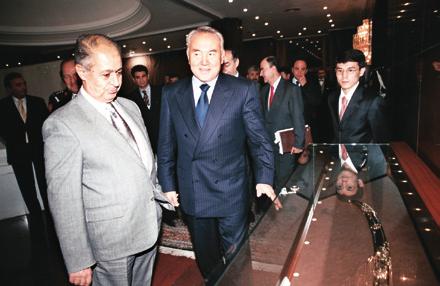 Анкара, 2001 жыл, қазан. Kazakistan Devlet Başkanı N.