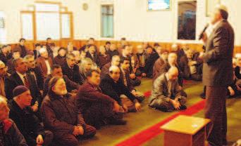 zor ve geniş yetki YÖNETMEN DEN Şenol AYDIN Sanayicilerle 1 yıl S anayi Gazetesi Eşinin elindeki bileziği, babasından kalan tarlasını, zor günler için ayırdığı birikimlerini bu memleketin