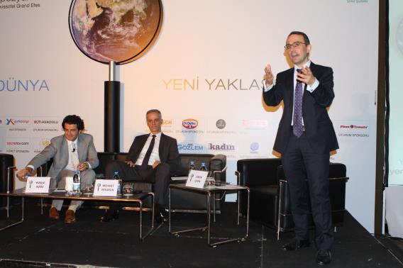 Geleceğin İş Dünyası CNN Türk Ekonomi Müdür ü Emin Çapa nın Oturum Başkanlığı tarafından gerçekleştirilen Geleceğin İş Dünyası Oturumun da, Karıyer.