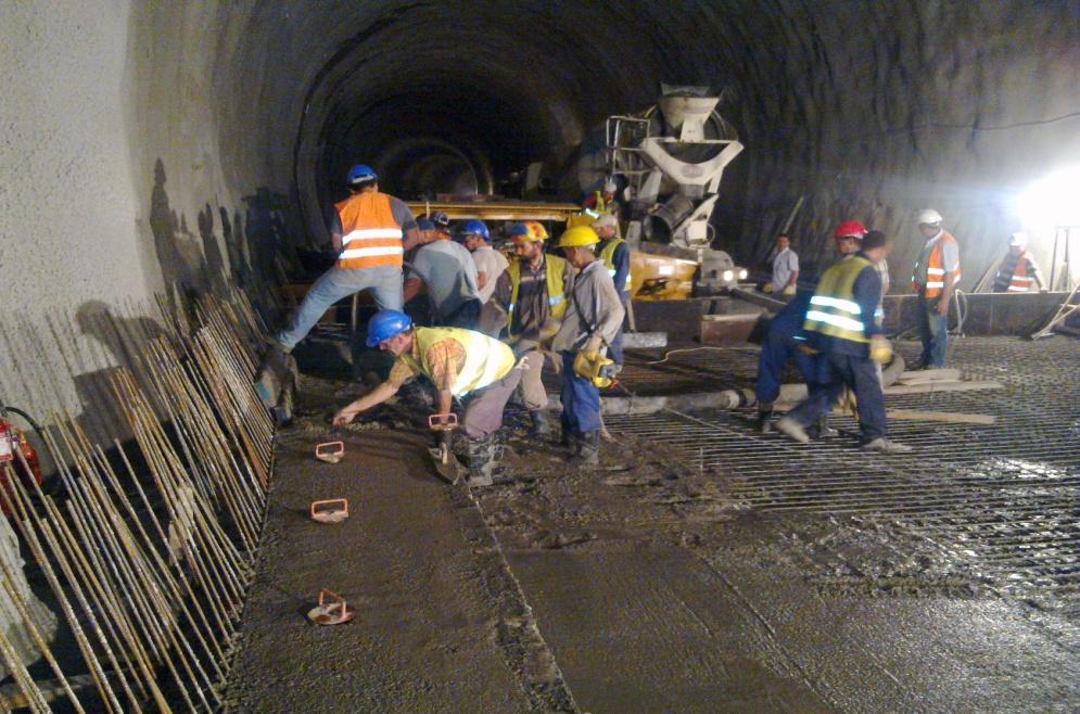 HABERLER THENIA TIZI OUZOU PROJESİ Radye donatı ve beton çalışmaları devam etmektedir.