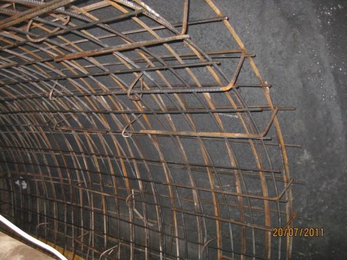 S- 7 / S-5 şaftları arası kazı ve segmentli 1. kaplama betonu tamamlanmıştır. Kazı çalışmaları Eyüp ilçesi sınırları içerisinde devam etmektedir.