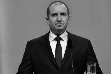 4 Cumhurbaşkanı Radev: Devletin istikrara ihtiyacı var 44.
