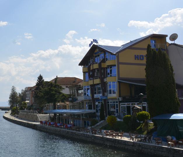 Uluslararsı Struga Üniversine bağiı olan yurtlar Struga nın en ilgi çekici en güzel yerlerinde yer almaktadır.