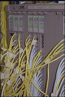 Detaylar: Hangi Ethernet versiynu kullanıyrsak yine na uygun kabl kullanmalıyız, aşağıda kullanabileceğimiz kabl standartlarını bulabilirsiniz: 10BaseT (UTP,STP kabl) 10Mbps hızında (10BaseT) T