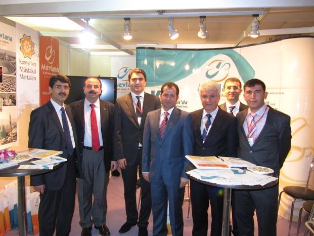 katılabilmesi için ikili görüşmeler yapılmıştır. 5-10 Ekim 2010 tarihleri arasında İstanbul da International Business Forum ve 13.
