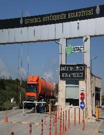 standartlar ve yönetmeliklere uygun olarak bertaraf edilmektedir.