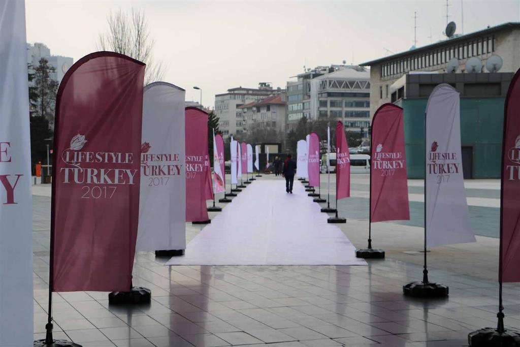 LIFESTYLE TURKEY 2017 Muhafazakâr giyim ve yaşam konularında Türkiye ve Ortadoğu da ki tek ticari fuar olan Lifestyle Turkey 2017 Muhafazakâr Giyim ve Yaşam Fuarı 02-04 Mart tarihleri arasında