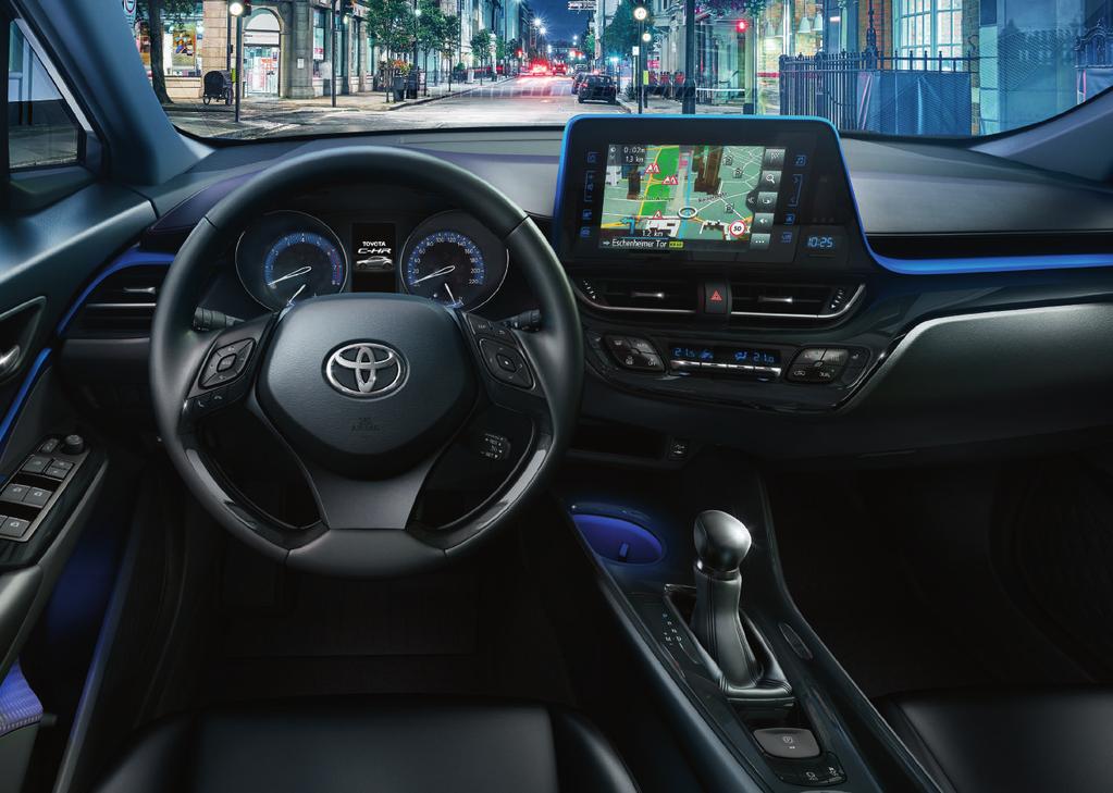 SÜRÜCÜ ODAKLI VE BAĞLANTI HALİNDE Toyota CHR için tek bir odak noktası vardır: Siz!