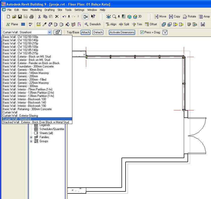 Şekil 48 3. Şekil 48 de görülen duvarları seçin. Tip seçici den seçilen iki duvarın tipini Curtain Wall : Storefront olarak değiştirin. (bkz. Şekil 49) Şekil 49 4.