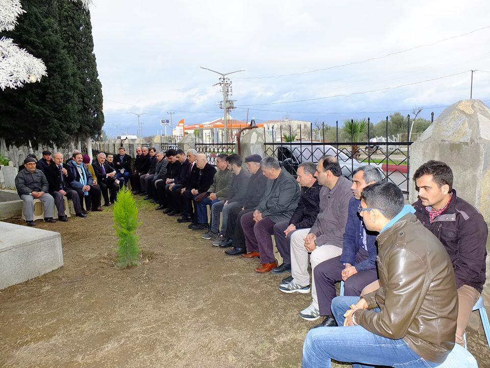 16: ġġġr'ġn USTASINA MUHTEġEM ANMA ETKĠNLĠĞĠ Balıkesir'in Havran İlçesinde Belediye tarafından her yıl geleneksel hale getirilen Şair Halil Soyuer Şiir Yarışması ve Anma Etkinlikleri bu yılda ismine