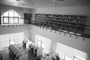 ANKARA YILDIRIM BEYAZIT ÜNİVERSİTESİ KÜTÜPHANE VE DOKÜMANTASYON DAİRE BAŞKANLIĞI Ankara Yıldırım Beyazıt Üniversitesi Kütüphaneleri geleneksel kütüphane hizmetlerini, en yeni ve ileri teknolojik