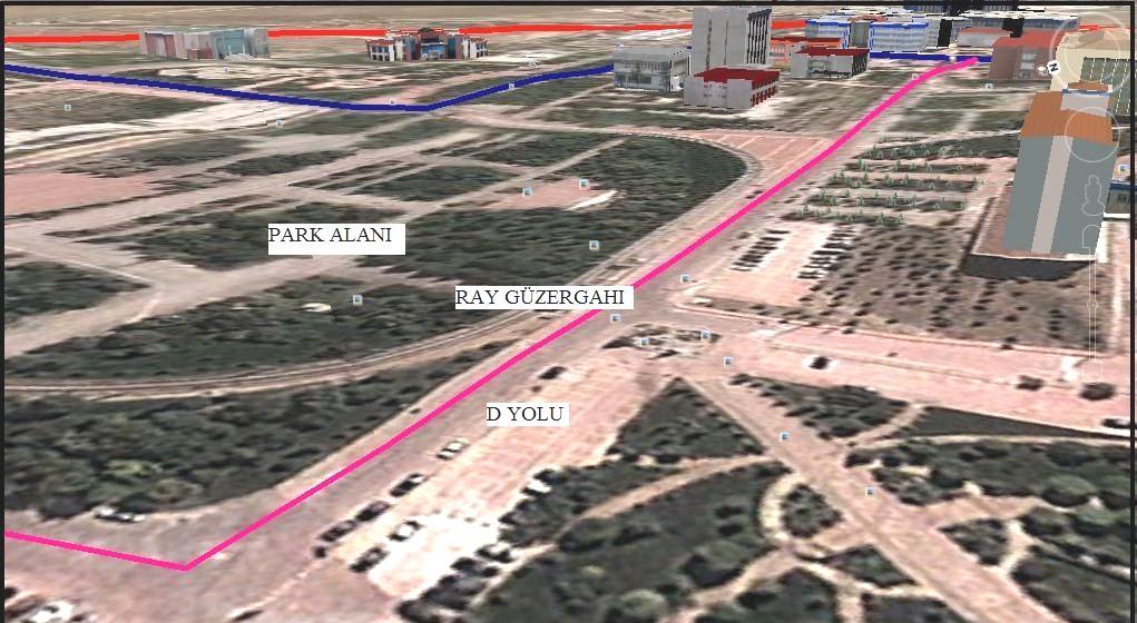 55 Şekil 4.12, alternatif D yolunu doğal perspektifte gözlemlemeyi sağlamaktadır. D yolu binaların ortasından ilerleyen sık ağaçlık bir bölgeden geçmektedir.