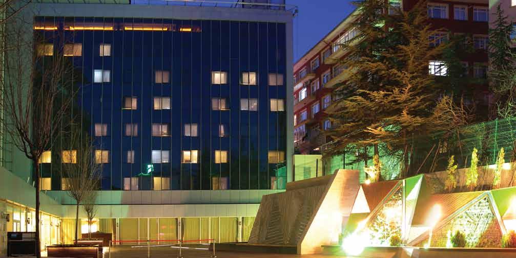 DEDEMAN OTELİ RENOVASYONU Türkiye de en önemli markaların tercihi EgeYapı Group, Türkiye nin en güçlü otel zincirlerinden Dedeman Ankara Otel in renovasyonunda görev almıştır.