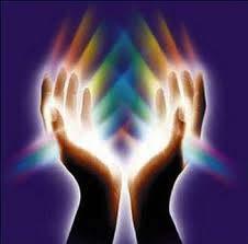 REİKİ MAGNİFİED HEALİNG Reiki; Evrensel Şifa Enerjisidir Reiki ile uyumlanan kişiler; kendileri ve çevreleri için, şuurlu hayat enerjisini akıtan birer kanal olurlar Bu güçlü şifa enerjisinin