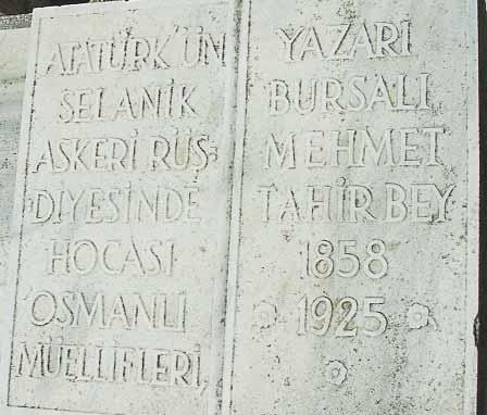 1a fieyh Mustafa Efendi (1188-1774) Bursal Mehmet Tahir bey k rkdört tekkenin ekserisinde az-çok kay plar sözkonusudur Kiminin binas y - k lm fl, haziresi kalabilmiflken, kiminin haziresinin yerinde