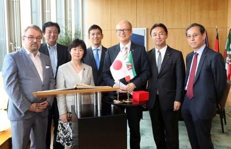 Japon parlamenterler Kuzey Ren-Vestfalya yı ziyaret etti Telif hakkı: Landtag NRW/Schälte NRW.