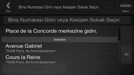 5. Kesişen caddenin adını girmeye başlayın (harf girmek için öğesine dokunun) veya sonuçların listesini açmak için seçin. öğesine dokunun.listeden kesişen caddeyi 3.1.2.