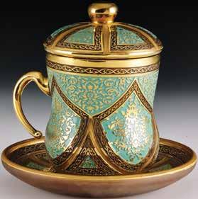 Has Oda Şerbet Bardağı / Sherbet Cup El imalatı camdan, altın yaldız dekorlu şerbet bardağı. Handmade glass sherbet cup with gold gilding.
