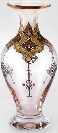 Tığ İşi Boyunlu Vazo / Boyunlu Vase El imalatı camdan, altın yaldız dekorlu vazo. Handmade glass vase with gold gilding. Tığ İşi Boyunlu Vazo üzerinde, Süleymaniye Kütüphanesi nde bulunan ve 16.