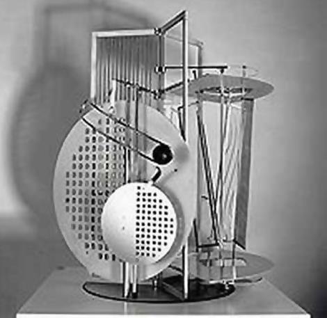 Şekil 2.4 : Laszlo Moholy-Nagy, Light Space Modulator, 1923-30 [9] 1900lü yılların ilk döneminin en önemli sanatçılarından biri de Marcel Duchamp dı.