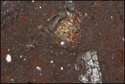 kristallerdede çatlak oluşumları gözlenmeye başlamıştır (Şekil 4.61.f).