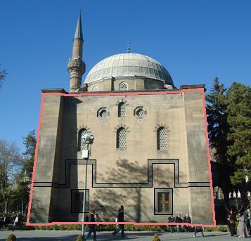 Fotoğraf 15: Kurşunlu Cami Güney Cephesi (16) Fotoğraf 16: Kurşunlu Cami Kubbesi İç Süslemeleri (16) Cami nin beden duvarlarında, iç mekân ana taşıyıcı