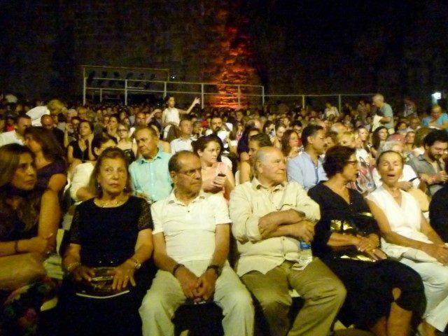 15. ULUSLARARASI BODRUM BALE FESTİVALİ BİR BAŞYAPIT ZORBA BALESİ İLE BAŞLADI Nikos Kazancakis in aynı adlı başyapıtından Mikis Theodorakis in muhteşem müzikleri ile