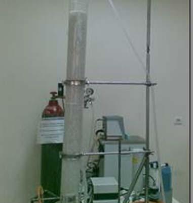 3). Resim 3.3. Gaz absorpsiyon kolonu düzeneği 4) Normal atmosfer ve otoklav ile birlikte