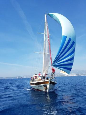 Tırhandil kupası nda Bodrum ile Orak adası arasında coğrafi rota da yapıldı. İlk gün mücadelesinde ekipler, yaklaşık 20 millik mesafede, yarıştılar.