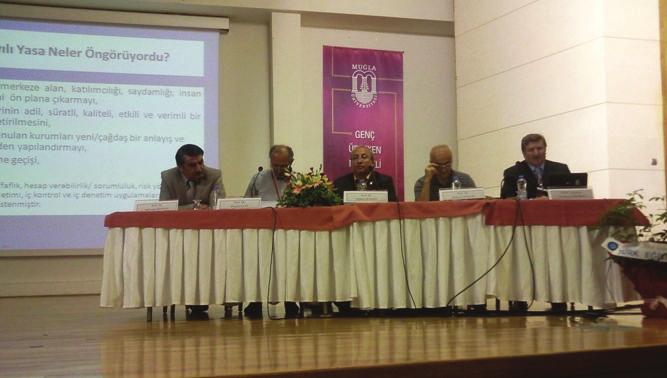 Eğitim Yönetimi Ve Denetiminde Yeni Eğilimler başlıklı ikinci panelde ise Prof. Dr. Ahmet DUMAN başkanlığında görüşler sunulmuştur. Bu panelde de Prof. Dr. Hüseyin BAŞAR, Prof. Dr. Feyzi ULUĞ, Prof.