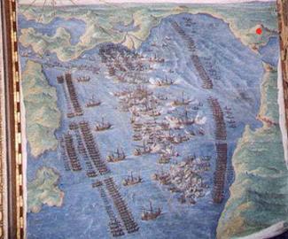 LEPANTO VE ULUÇ ALİ PAŞA Uluç Ali Paşa, gemideki askerlerin önemli kısmına izin verilmiş olduğunu ileri sürüp de düşman ile çatışmanın bahara bırakılmasına eğer mutlaka savaşmak gerekiyorsa kıyıyı