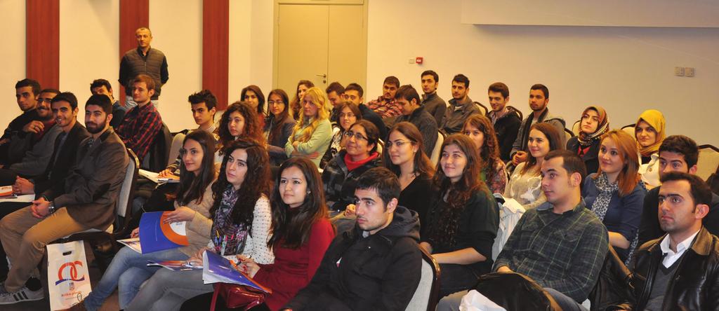 Fakültelerin son sınıfında okuyan ve kısa bir süre sonra meslek hayatına atılacak olan genç eczacı adaylarından, İstanbul Üniversitesi Eczacılık Fakültesi öğrencileri, 30 Kasım 2011 tarihinde