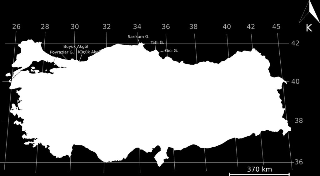 Göllerin derinlikleri, minimum 70 cm ile maksimum 17,1 m arasında değişiklik göstermektedir. Şekil 2. 1: Örnekleme yapılan göllerin Türkiye haritası üzerindeki konumları.