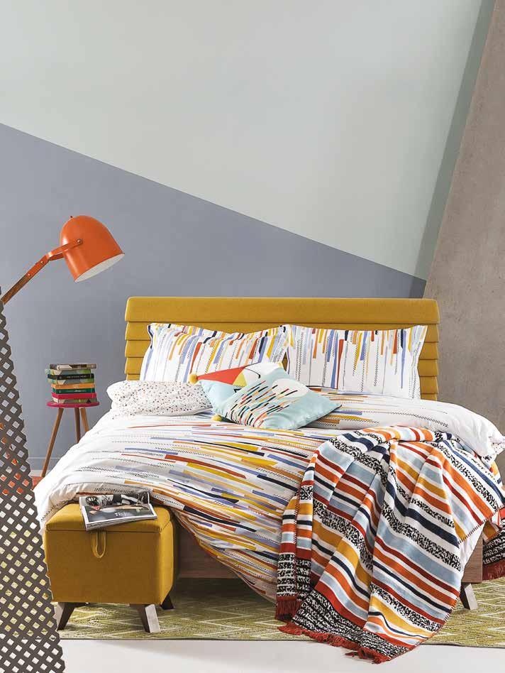 Yastık ve yorganlarda ETiKETiN YARISI Yenilikleri ile Beyaz Ev Tekstili ürünlerine yön veren Yataş, standart ürünleri, Dacron ürünleri ve