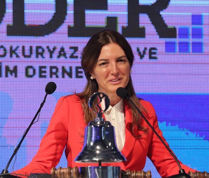 Sivil toplum yaklaşımıyla Türkiye nin sürdürülebilir kalkınmasında ve büyümesinde görev almak istedik. Bu amaçla 2012 yılında Finansal Okuryazarlık ve Erişim Derneği ni (FODER) kurduk.