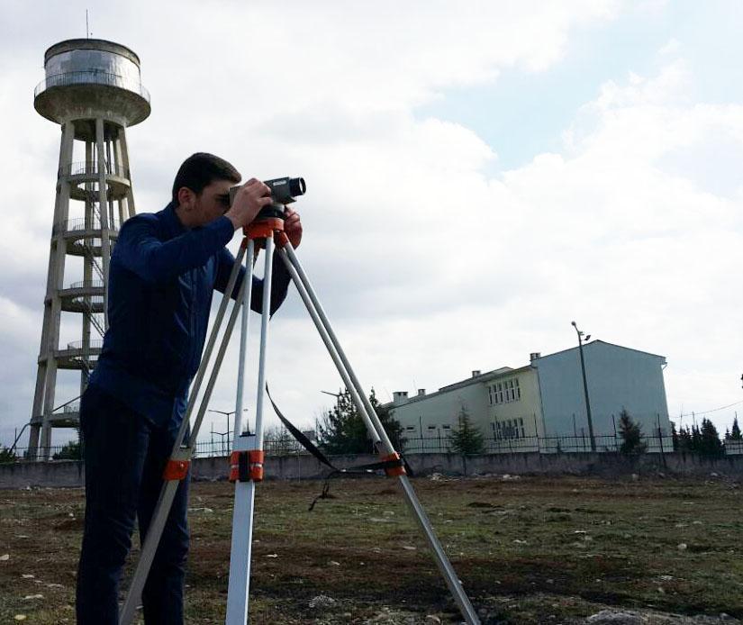 Kavak Meslek Mimarlık ve Şehir Planlama Bölümü Harita Kadastro Programı Harita Kadastro Programı nın amacı, baraj, imar, kadastro, yol, sulama, kurutma gibi önemli projelerin alt