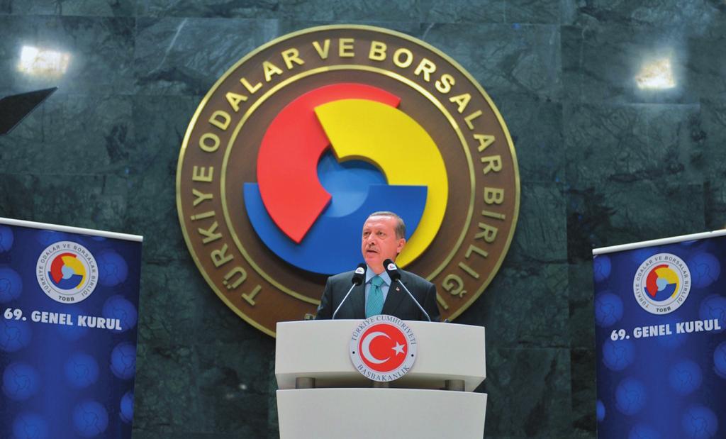 16 EKONOMİK FORUM m Başbakan Recep Tayyip Erdoğan, On buçuk yıl boyunca attığımız her adımda, her reformda TOBB başta olmak üzere sivil toplum kuruluşlarımızla her zaman istişare halinde olduk dedi.