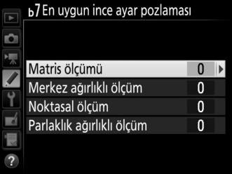 b5: Matris Ölçümü G düğmesi A Özel Ayarlar menüsü Vizör çekimi sırasında matris ölçümü ile portreler çekerken yüz algılamayı etkinleştirmek için U Yüz tanıma açık öğesini seçin.