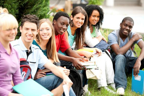 Sosyal Öğrenciler Dışadönük Arkadaş ilişkileri önemli
