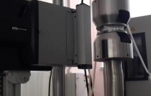 Basma testleri Selçuk Üniversitesi Makine Mühendisliği Laboratuvarında ASTM C365 standardına göre Instron marka 8081