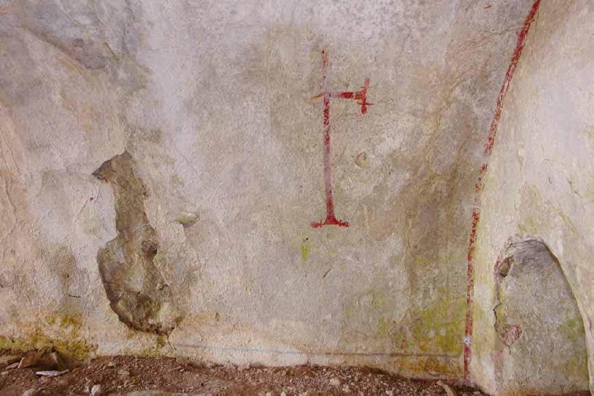 mezarın güney duvarındaki Grekçe yazı. Res. 40.