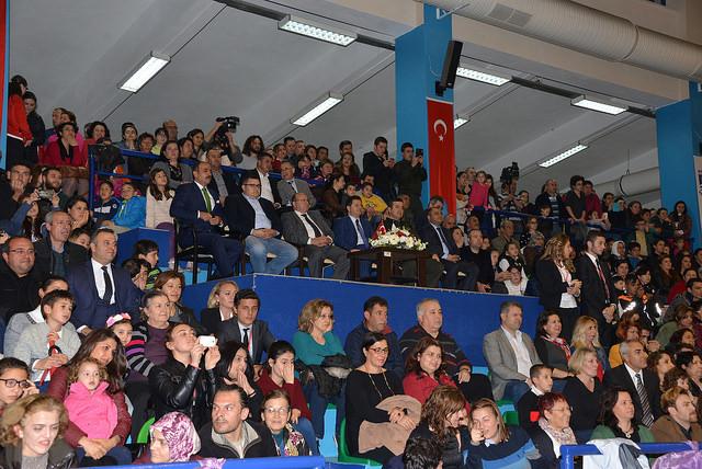 BODRUM DA TASARIM AÇILIŞI YAPILDI KÖYÜ Bodrum da açılan Tasarım vakfı bünyesinde kurulan Karya Akademi sanatseverler tarafından büyük ilgi gördü.